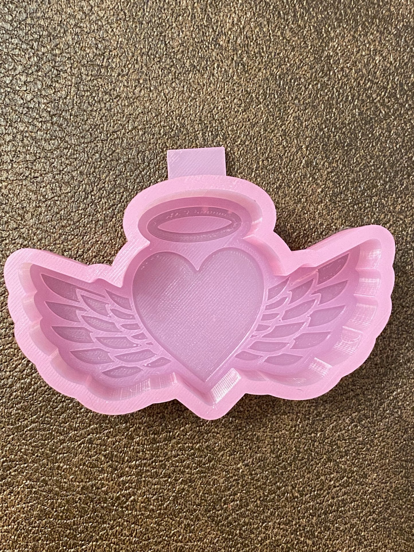 M236 Angel Wings w Heart Silicone Mold