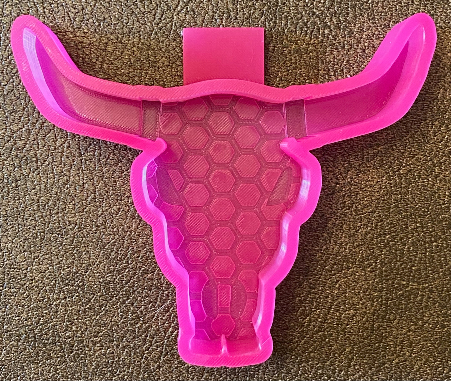 M680L Aztec Honeycomb Bull Large Silicone Mold