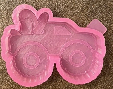 M112 Monster Truck with Hearts Silicone Mold