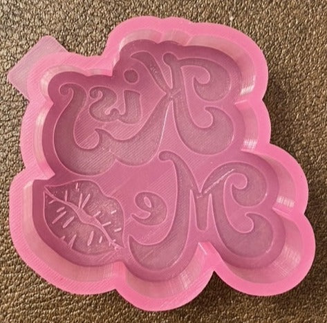 M111 Kiss Me Silicone Mold